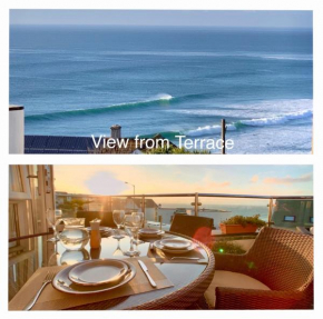 SEA BEACH & COASTAL VIEWS from LRG SUN TERRACE G Bay Apartments OVERLOOKS FISTRAL BEACH MOST DESIRABLE LOCATION SLEEPS & DINES 6 which includes SOFABED 2 BATHROOMS AL FRESCO Dining Smart tv all rooms 